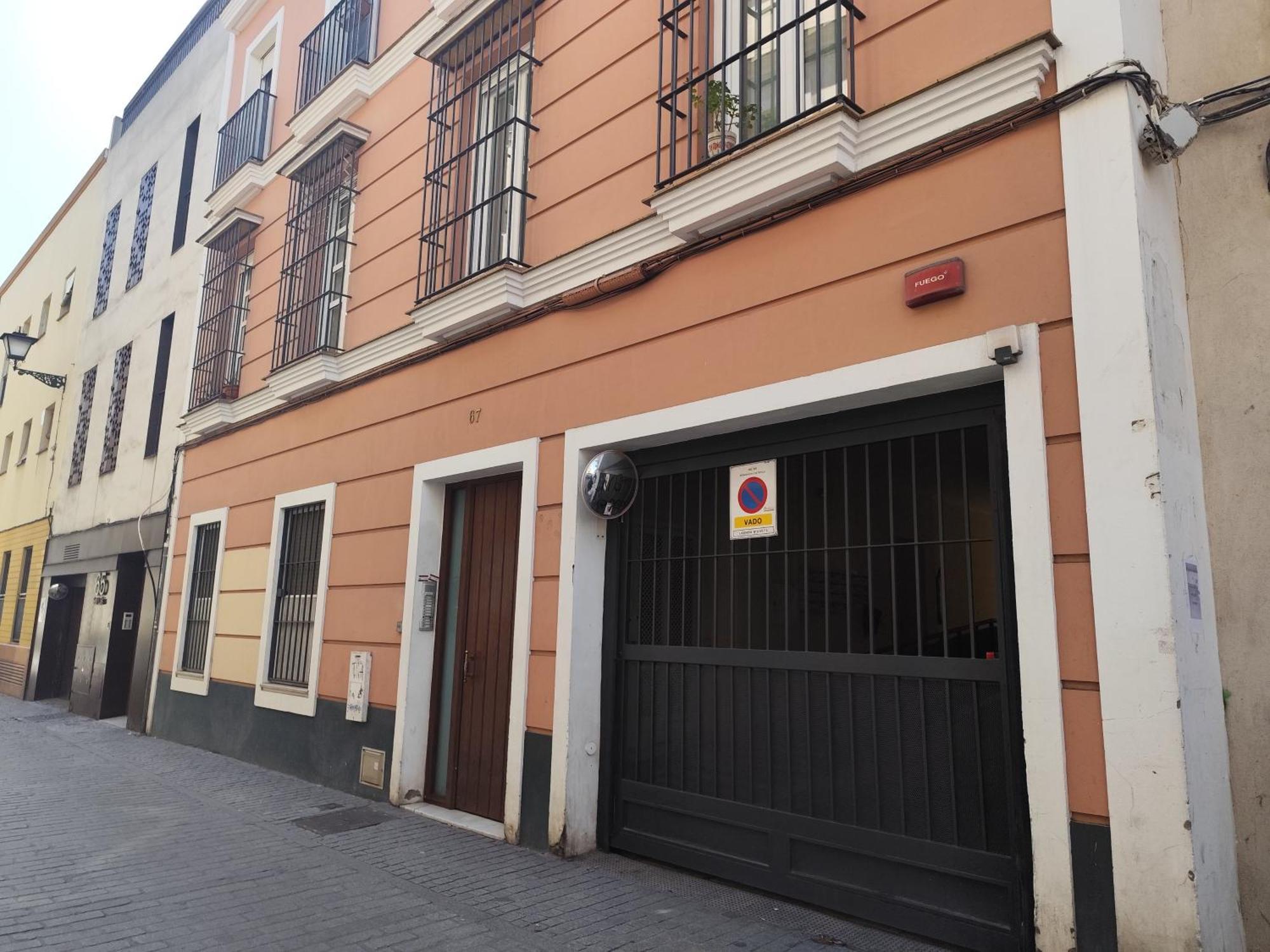 Apartamento San Luis. Plaza De Parking Gratis!!! Севиля Екстериор снимка